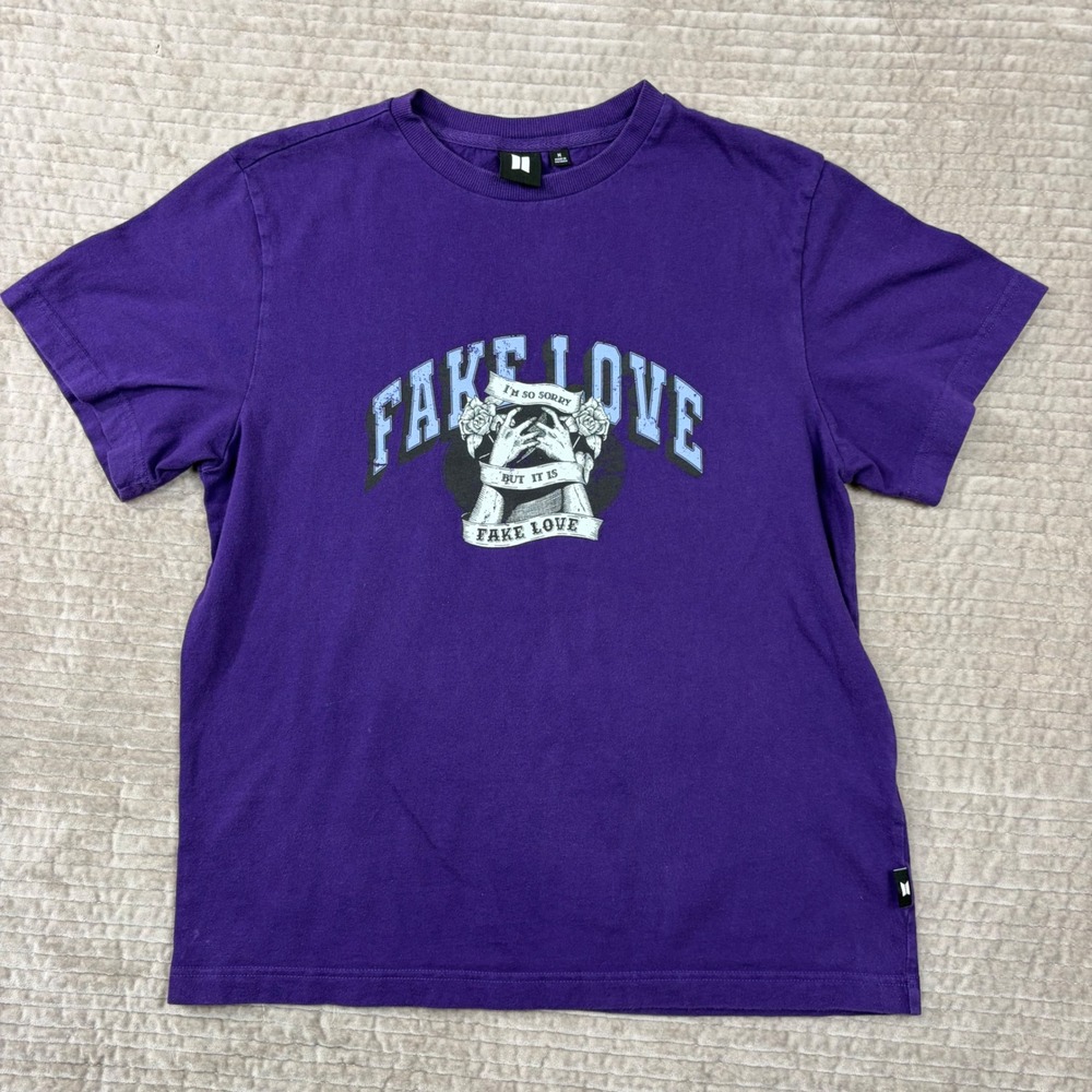 BTS Fake Love Purple Graphic T-Shirt Big Hit Entertainment Mens Medium K-Pop